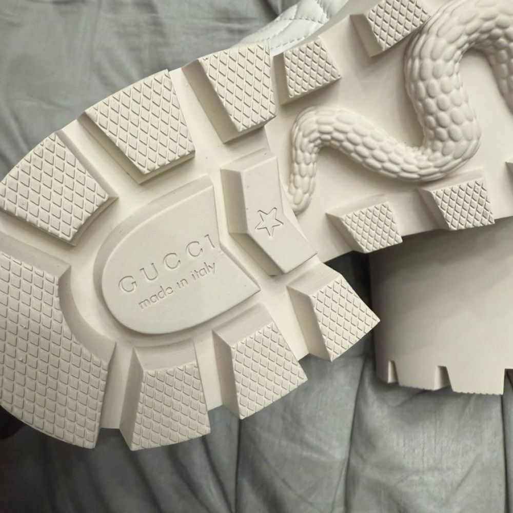 Gucci Women’s White Quilted Leather Zip Boots – Size 10 – Brand New With Box - Picture 5 of 12